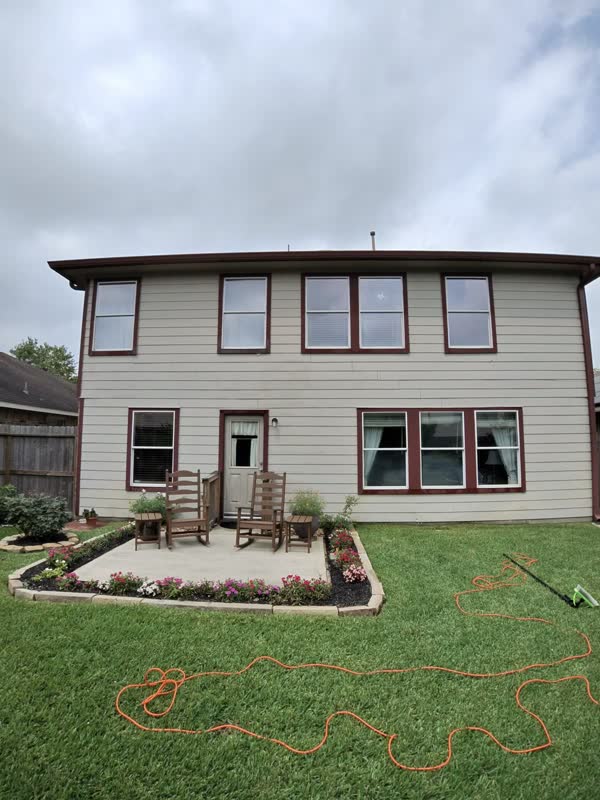 Tan home, full exterior in Houston, by Rinse & Shine
